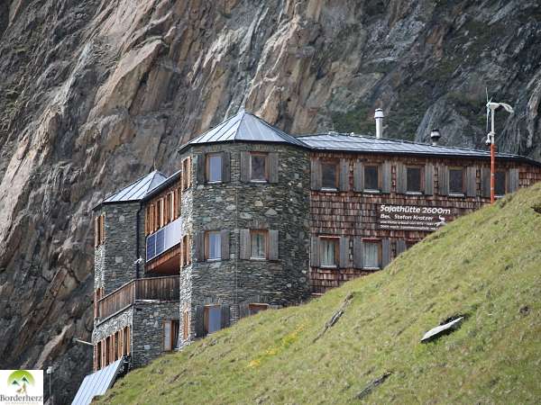 neue sajathütte schutzhütten Osttirol